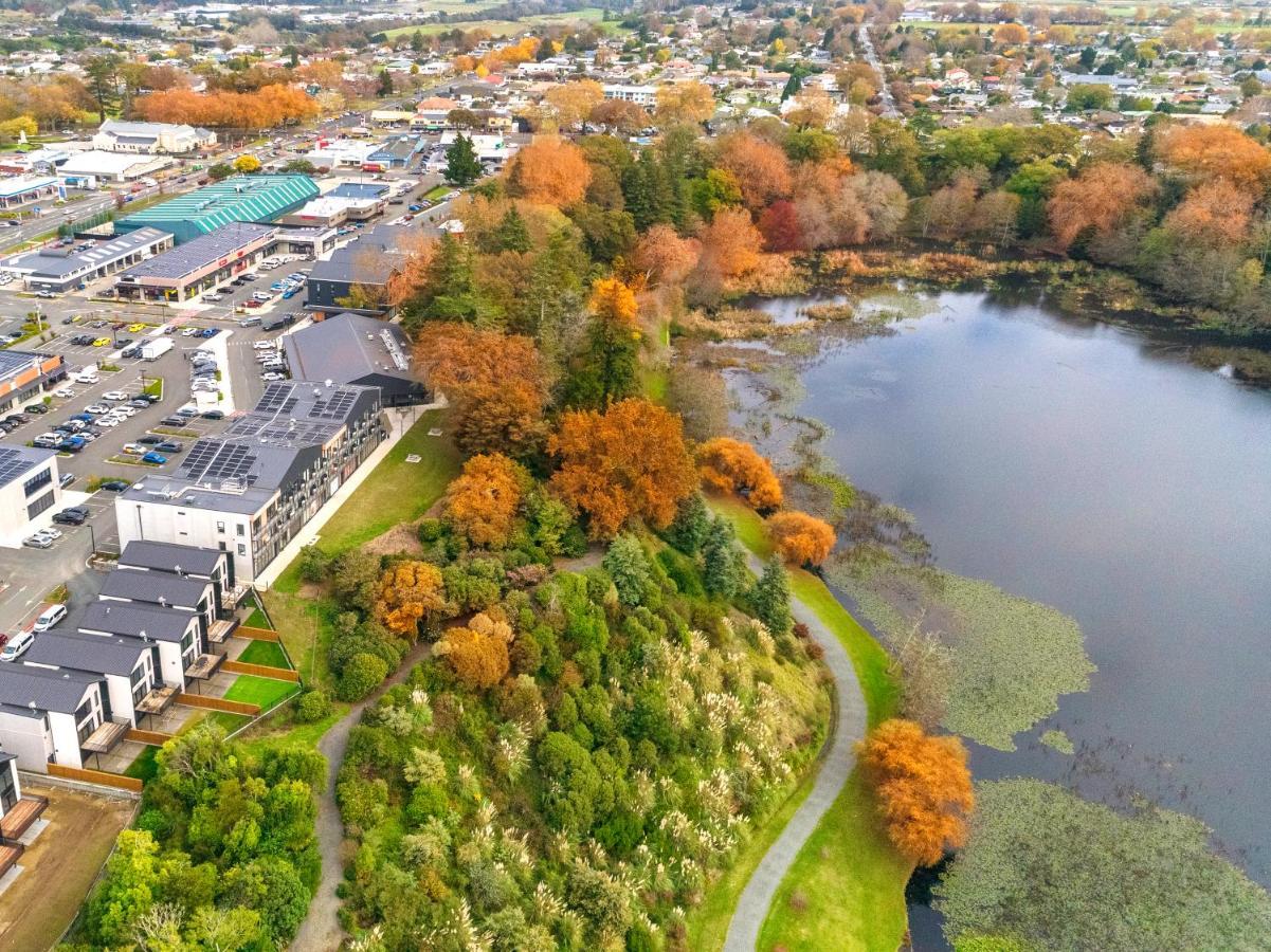 Hidden Lake Hotel & Apartments 坎布里奇 外观 照片